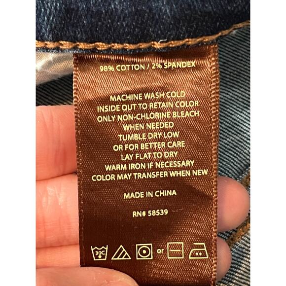 Kut from the Kloth shorts Katy boyfriend cuffed blue size 22W NEW - Picture 6 of 6